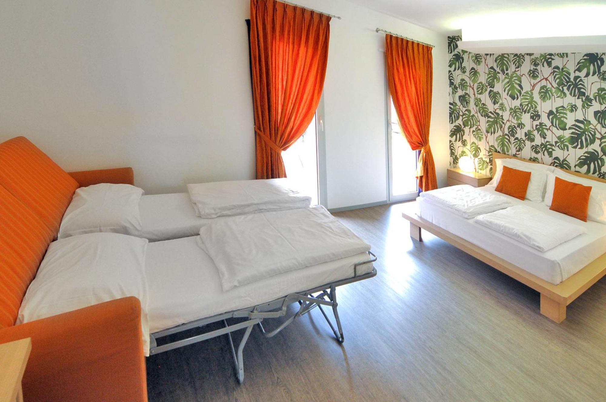 Eco Hotel Cleofe Каорле Экстерьер фото