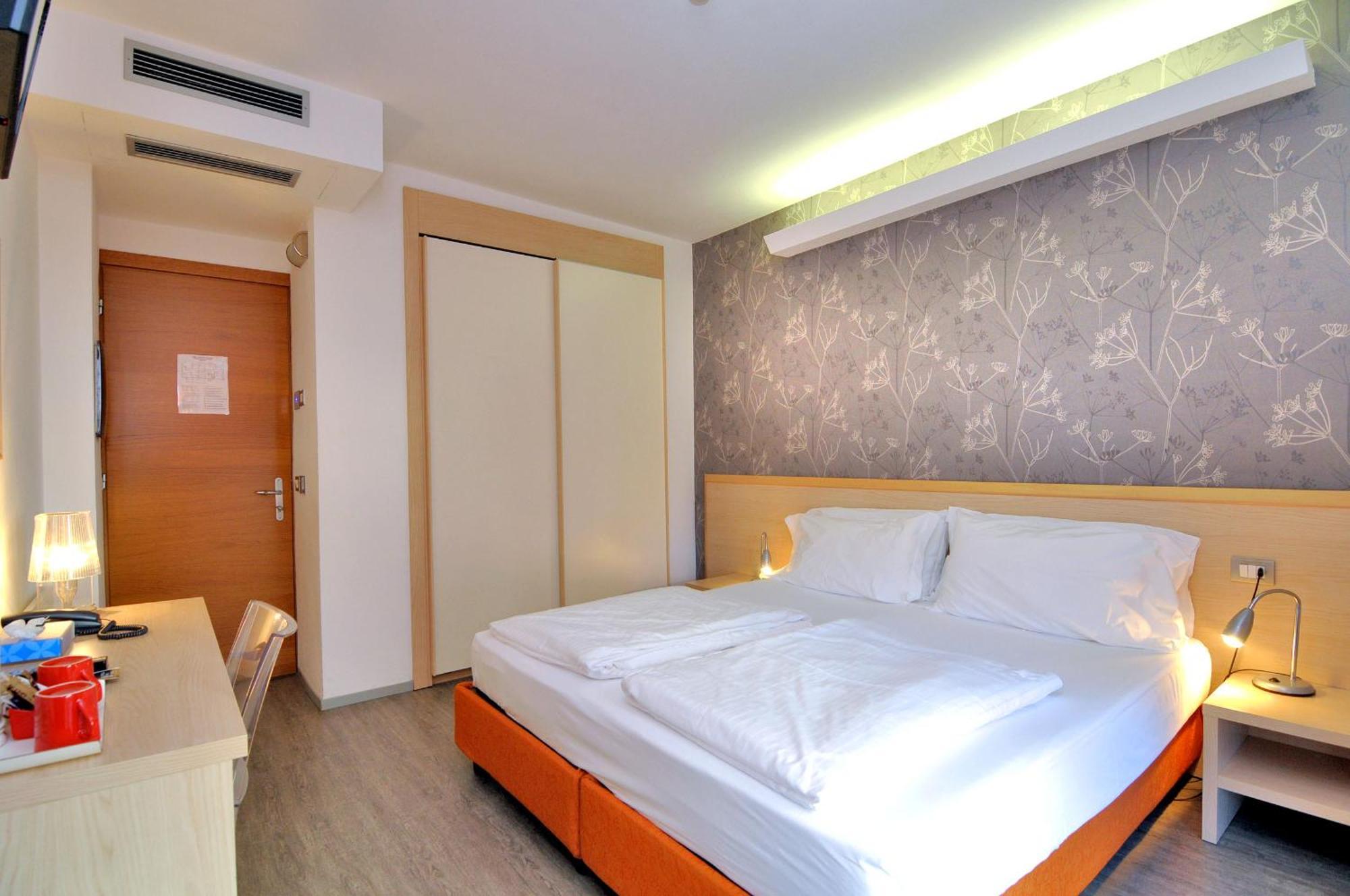 Eco Hotel Cleofe Каорле Экстерьер фото